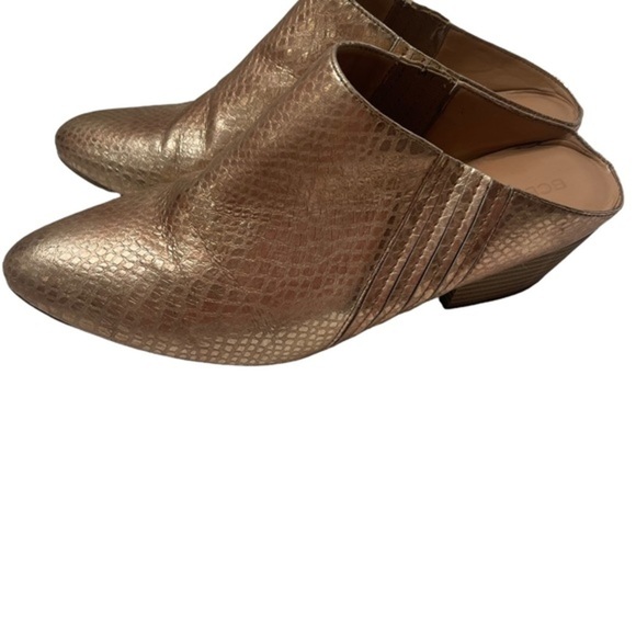 BCBGeneration Gold Shoes Size 11B - Picture 3 of 6